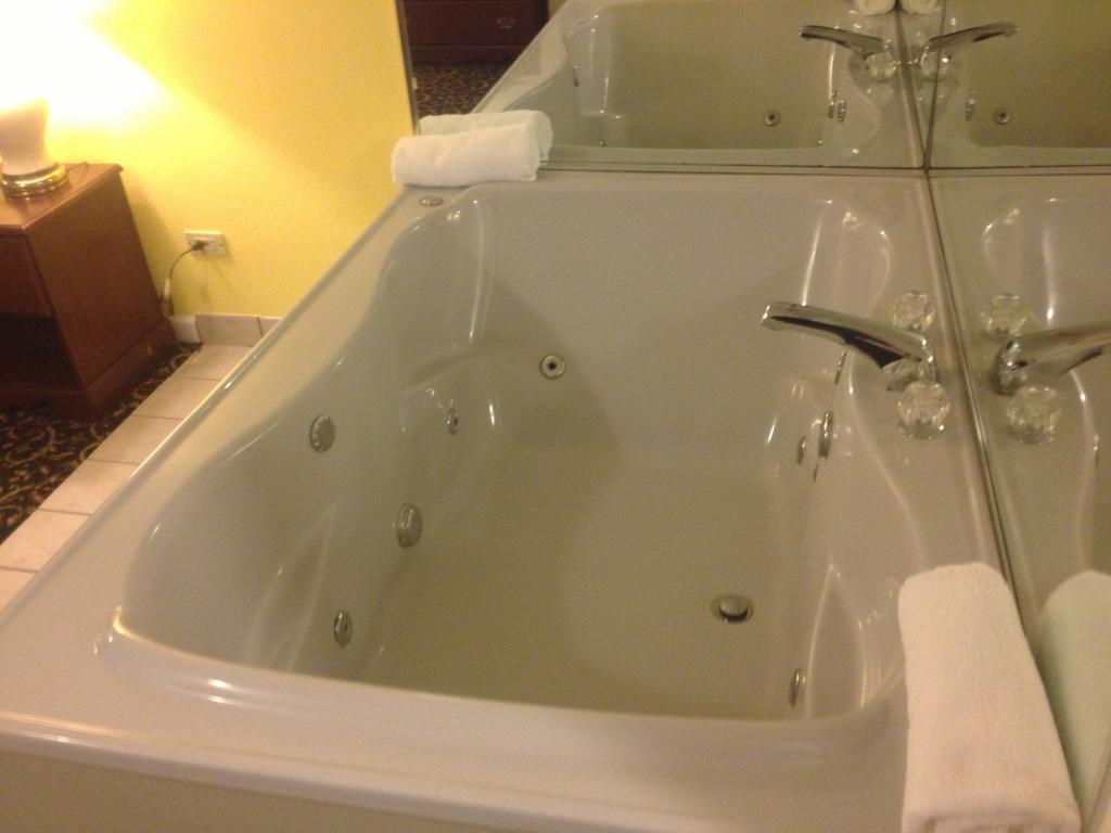 Guest Inn Lebanon Ngoại thất bức ảnh